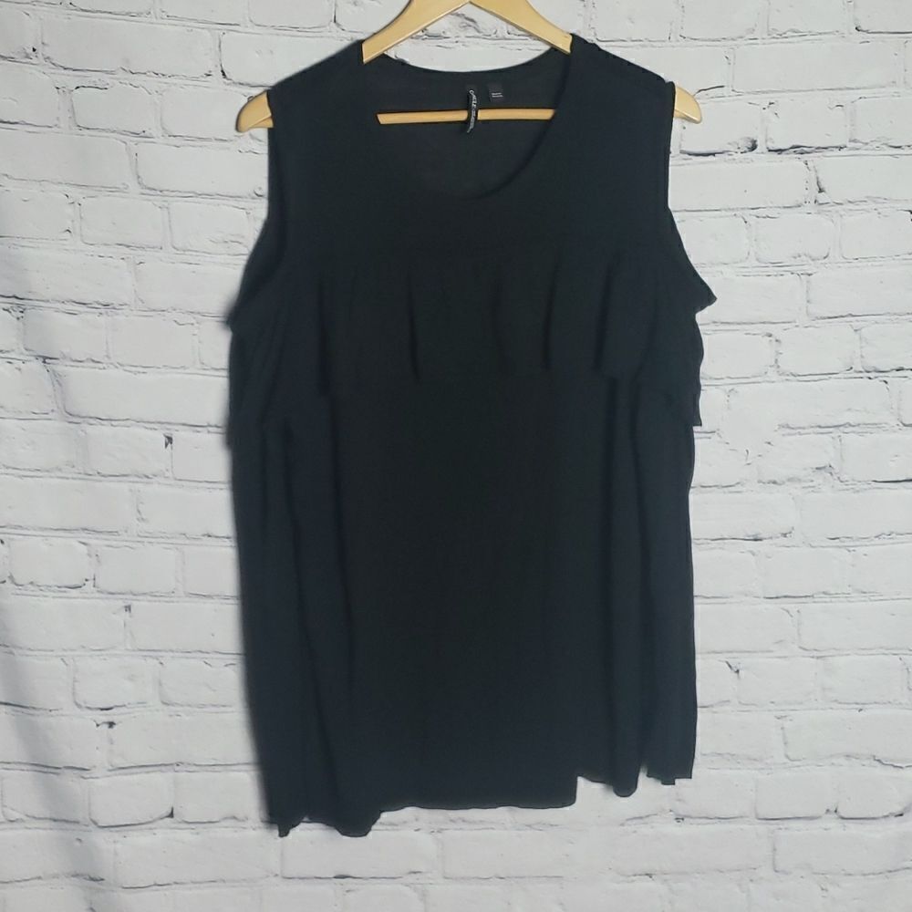 ‎Black Capsule Longsleeve Top